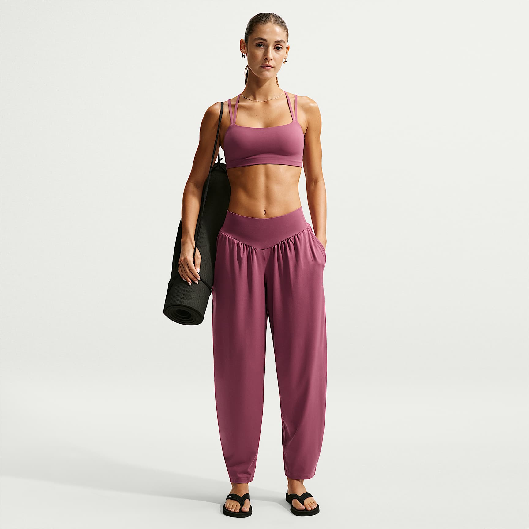 Nike One Relaxed Women's Dri-FIT Pants. Nike.com